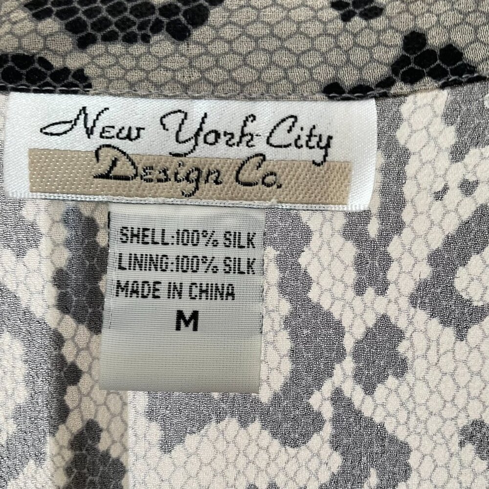 100% Silk Sleeveless Snakeskin Button-up Blouse - Picture 3 of 5